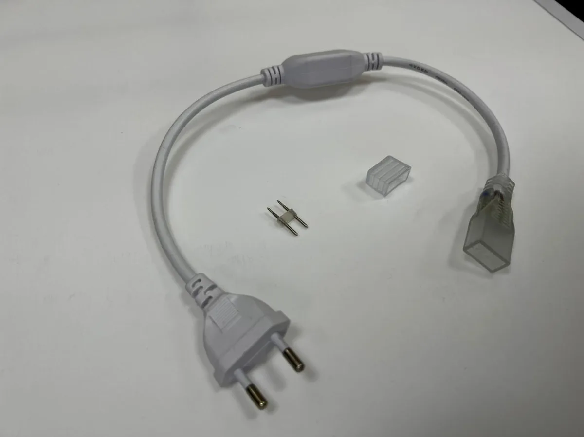 Комплект подключения для гибкого неона 8х16 220V